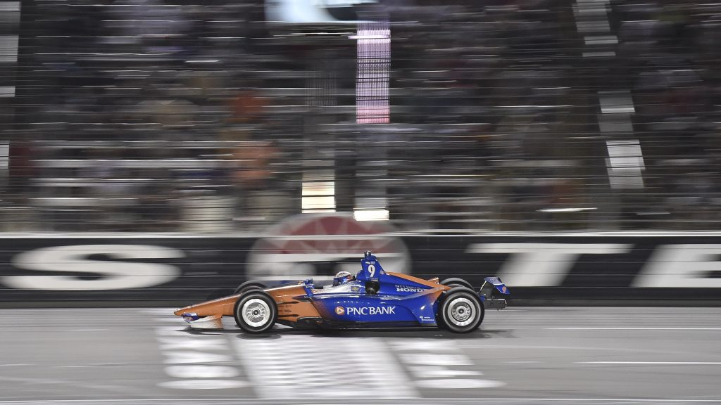 Scott Dixon streaks across the start-finish line during the DXC Technology 600 at Texas Motor Speedway
